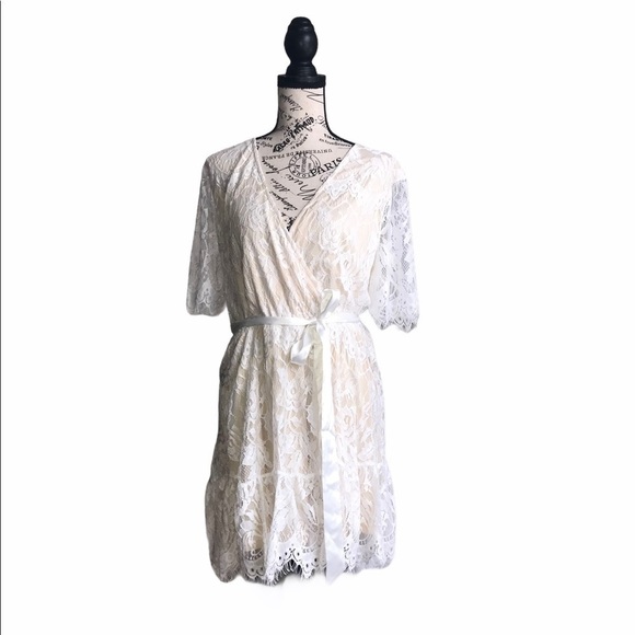 southern Fried Chicks Dresses & Skirts - NWT-Southern Fried Chicks lace dress. Size 14/16